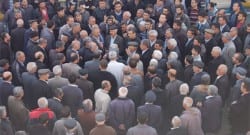 Evleri işaretlenen vatandaşlar sokağa döküldü!