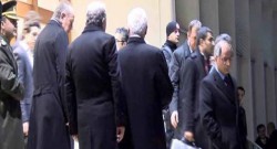 Başbakan, Bakanlarla havalimanında bir araya geldi