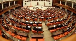 AK Parti grup toplantısında Cumhurbaşkanlığı adayı imzası toplandı!