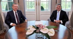 Cumhurbaşkanı ile Başbakan’dan sürpriz görüşme