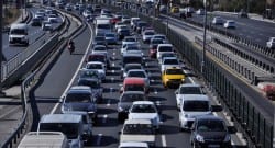 Sigara içen sürücüye ceza kesilmedi!