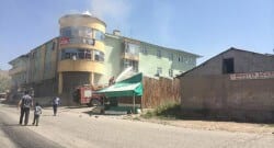 Olaylar büyüdü! AK Parti binasını ateşe verdiler!