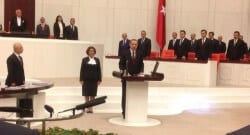Cumhurbaşkanı Erdoğan TBMM’de yemin etti!