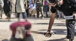 IŞİD, her cuma kesiyor!