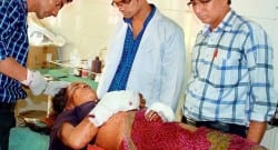 Kendisine saldıran leoparı yarım saatte öldürdü!