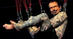 THY uçağında piercing krizi!