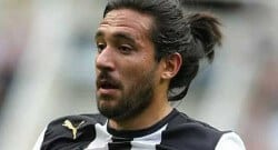 Newcastle’ın yıldız oyuncusu kanser olduğunu açıkladı!