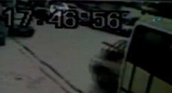 Düğün konvoyunu takip eden magandalar güvenlik kamerasında…