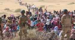 3 bin kişi Türkiye sınırına yığıldı!