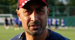 ‘Bana şerefsiz diyene elimi uzatmam’