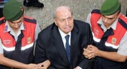 Cinsel istismardan içeri giren Hüseyin Üzmez öldü!