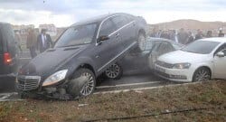 Bahçeli’nin dönüş konvoyunda trafik kazası şoku!