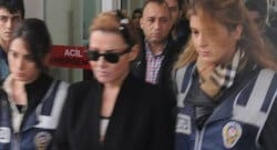 ‘Deniz Seki cezaevinde dostlarına moral veriyor’