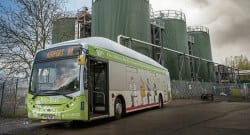 İnsan dışkısı ve atık yemeklerle çalışan otobüs!