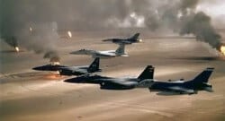 Koalisyon uçakları Musul’daki önemli IŞİD karargahlarını vurdu!