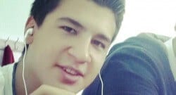 Liseli genç halı sahada kalp krizi geçirip öldü!