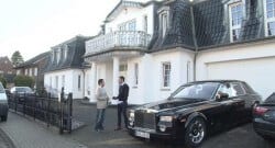 Müthiş Türk, ‘Almanya’da iş kurun, iş verin ama Alman olmayın!’