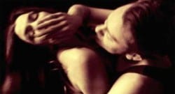 Pijama partisinde cinsel taciz şoku!