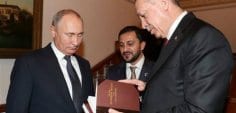 Cumhurbaşkanı Erdoğan, Putin’e kitap hediye etti