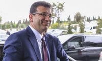 Ekrem İmamoğlu, mazbatasını aldı!