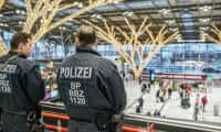Almanya havalimanlarında bin 568 silah ele geçirildi