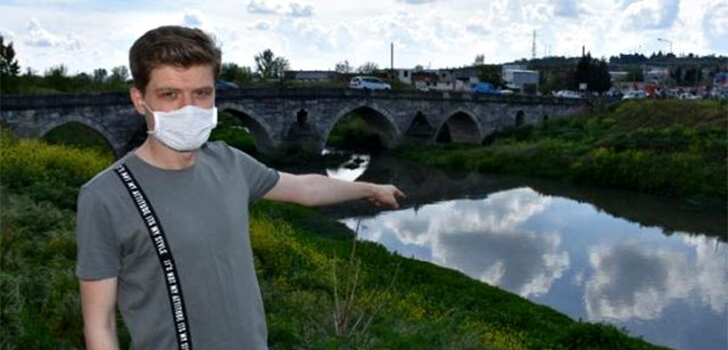 Fabrikalar üretime ara verince dere ve nehirler temizlenmeye başladı