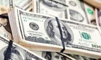 Uzun bir aradan sonra dolar tekrar 7 liranın üstüne çıktı
